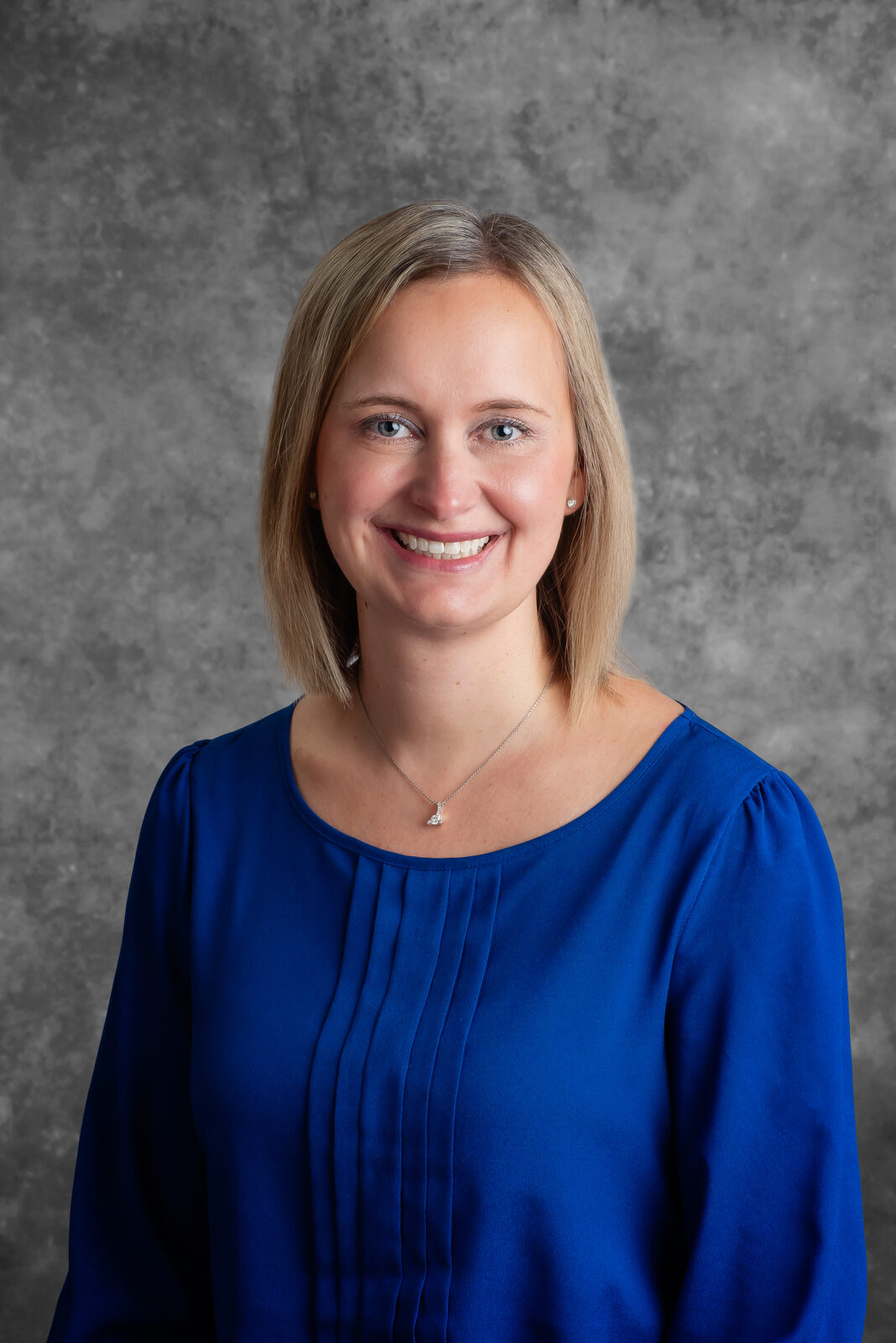 Portrait of Dr. Kelly Borgman, pediatric optometrist at Eyes to See